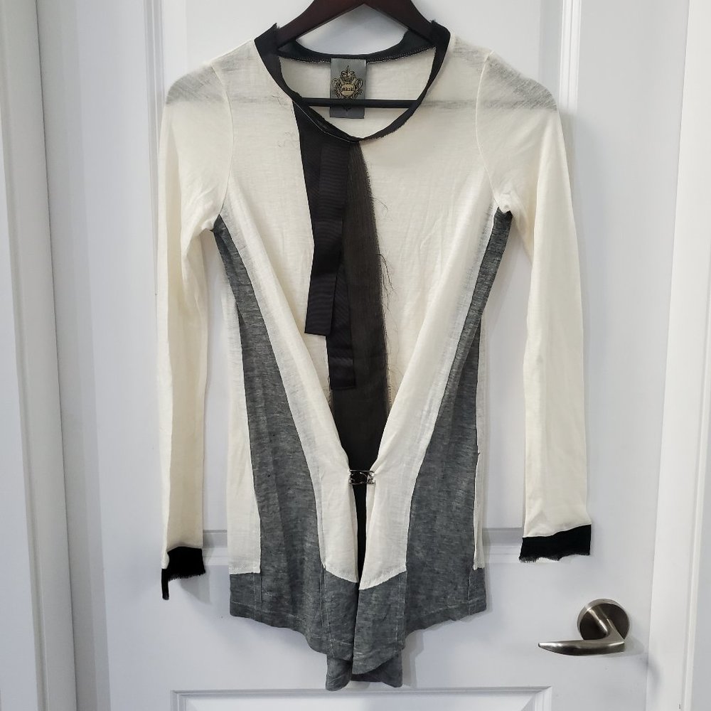 Unique Black white and Grey sheer top with clip front.